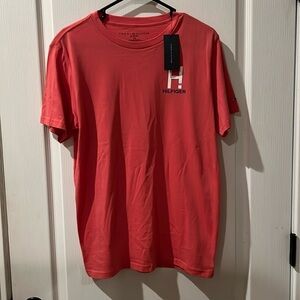 ❤️Authentic Tommy Hilfiger T-shirt ❤️